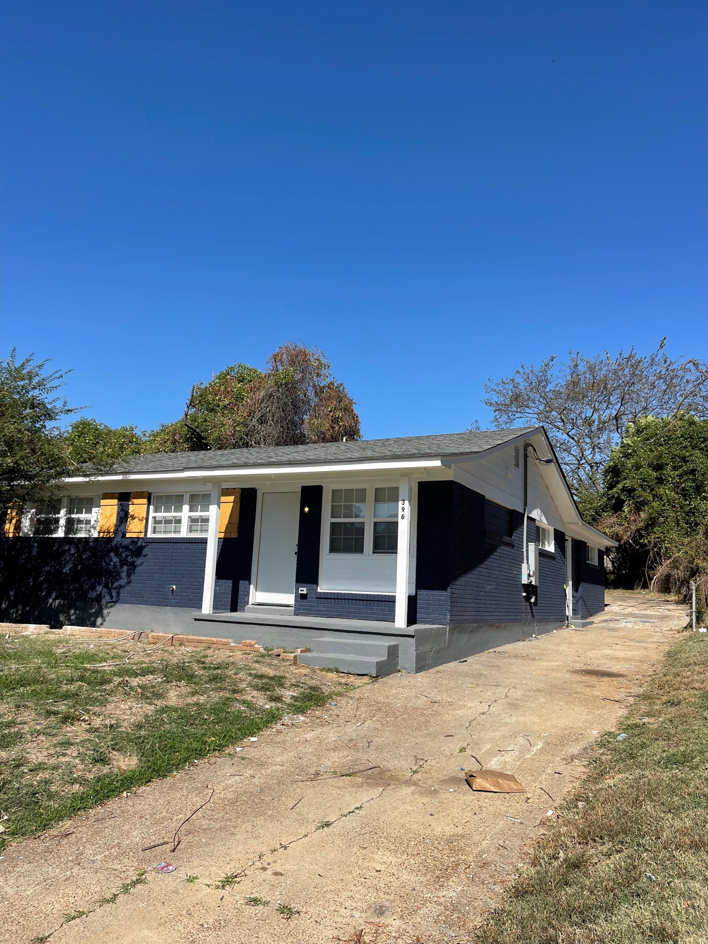 396 Fairhope Rd — renovated rental home in Memphis